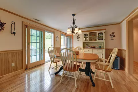 215 Lander Rd, Lee, MA 01238 photo 13
