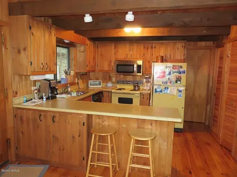 7 Sunset Ct, Otis, MA 01253 photo 4