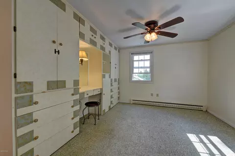 130 Prospect St, Lee, MA 01238 photo 16