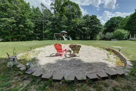 130 Prospect St, Lee, MA 01238 photo 36