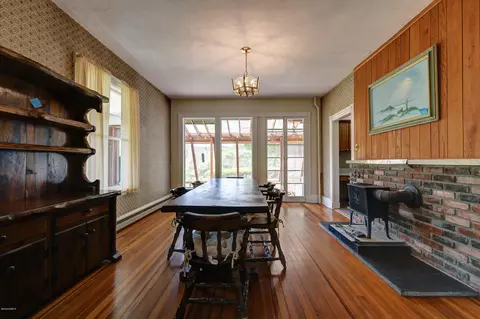 800 Pleasant St, Lee, MA 01238 photo 12