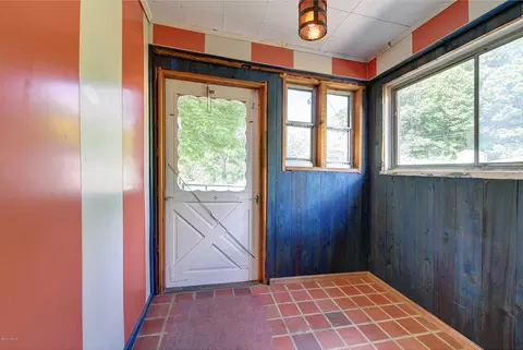 800 Pleasant St, Lee, MA 01238 photo 19