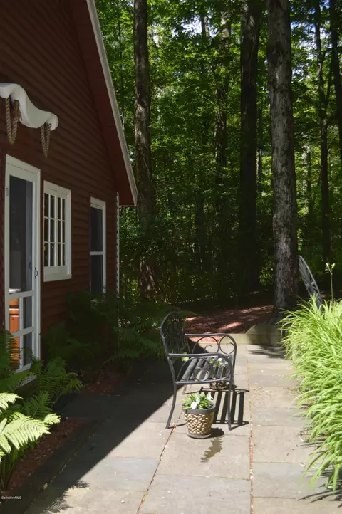 2 Massasoit Rd, Stockbridge, MA 01262 photo 21