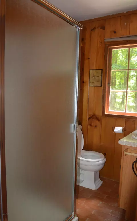 2 Massasoit Rd, Stockbridge, MA 01262 photo 13