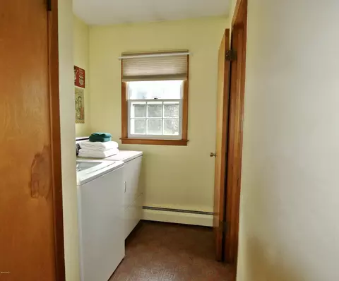 430 Devon Rd, Lee, MA 01238 photo 24