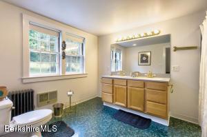 246 Whitman Rd, Hancock, MA 01237 photo 29