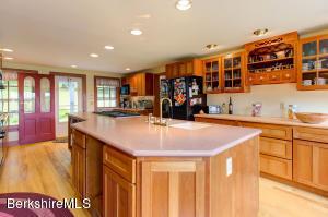 246 Whitman Rd, Hancock, MA 01237 photo 6