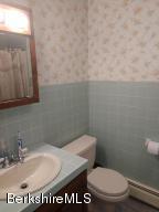 21 Dubis St, Adams, MA 01220 photo 42