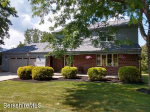 21 Dubis St, Adams, MA 01220 photo 1