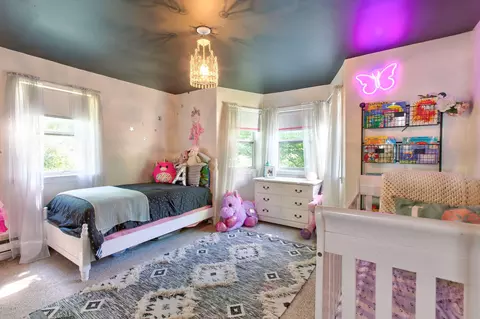 63 E Center St, Lee, MA 01238 photo 13