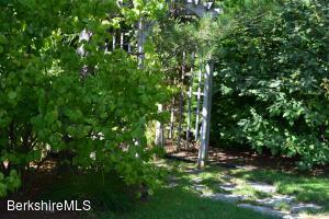 3 Gleneagles Dr, Lenox, MA 01240 photo 13