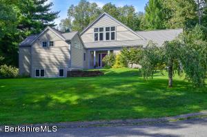 3 Gleneagles Dr, Lenox, MA 01240 photo 2