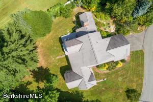 3 Gleneagles Dr, Lenox, MA 01240 photo 9