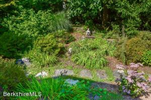3 Gleneagles Dr, Lenox, MA 01240 photo 11