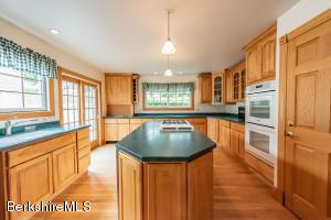 40 Upton St, Adams, MA 01220 photo 15