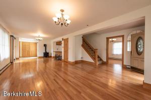 40 Upton St, Adams, MA 01220 photo 10