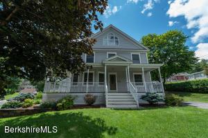 40 Upton St, Adams, MA 01220 photo 2