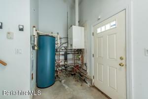 40 Upton St, Adams, MA 01220 photo 29