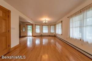 40 Upton St, Adams, MA 01220 photo 12