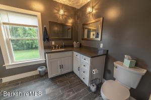 12 Beech St, Adams, MA 01220 photo 15