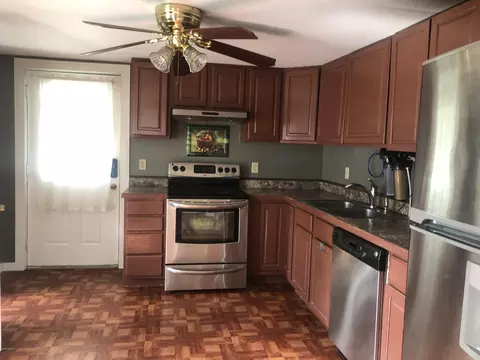 455 Marble St, Lee, MA 01238 photo 7