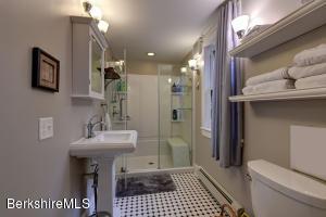 75 Cold Spring Rd, Williamstown, MA 01267 photo 10