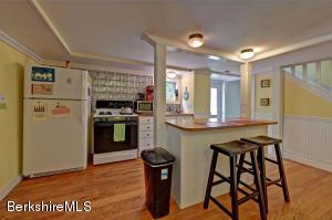 75 Cold Spring Rd, Williamstown, MA 01267 photo 15
