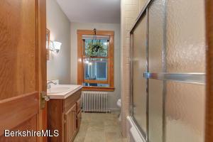 179 Cold Spring Rd, Williamstown, MA 01267 photo 21