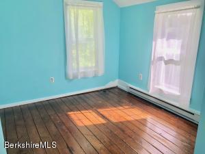 8 Bentrup Ct, Lenox, MA 01240 photo 21
