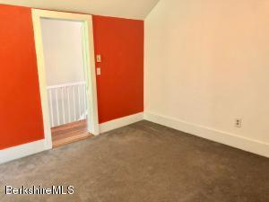 8 Bentrup Ct, Lenox, MA 01240 photo 24