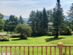 8 Bentrup Ct, Lenox, MA 01240 photo 4