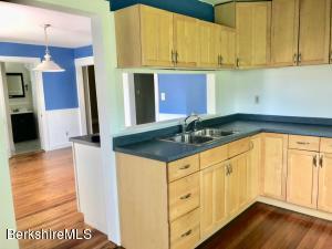 8 Bentrup Ct, Lenox, MA 01240 photo 18
