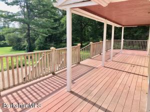 8 Bentrup Ct, Lenox, MA 01240 photo 7