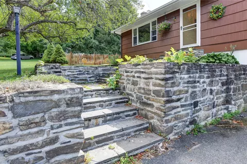 30 Pine Ridge Dr, Lee, MA 01238 photo 3
