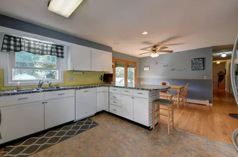 30 Pine Ridge Dr, Lee, MA 01238 photo 10