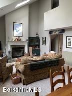 9221 Mountainside Dr, Hancock, MA 01237 photo 4