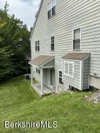 9221 Mountainside Dr, Hancock, MA 01237 photo 2