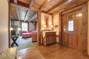 3 Cedar Ln, Lenox, MA 01240 photo 9