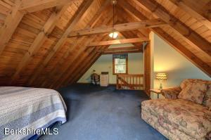 3 Cedar Ln, Lenox, MA 01240 photo 32