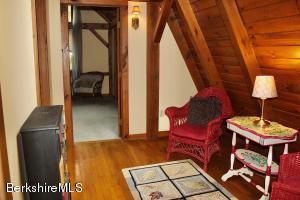 3 Cedar Ln, Lenox, MA 01240 photo 25