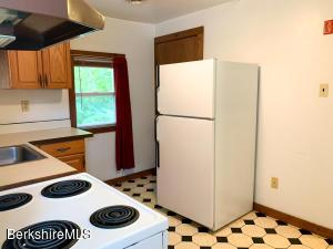 30 Danforth Ave, Pittsfield, MA 01201 photo 23