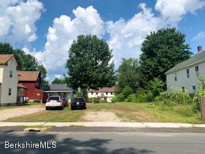 30 Danforth Ave, Pittsfield, MA 01201 photo 8
