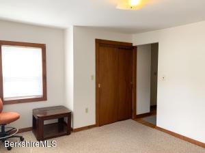 30 Danforth Ave, Pittsfield, MA 01201 photo 15