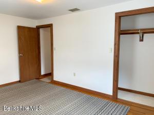 30 Danforth Ave, Pittsfield, MA 01201 photo 26