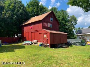 30 Danforth Ave, Pittsfield, MA 01201 photo 5