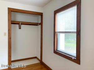 30 Danforth Ave, Pittsfield, MA 01201 photo 25