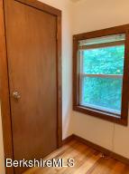 30 Danforth Ave, Pittsfield, MA 01201 photo 28