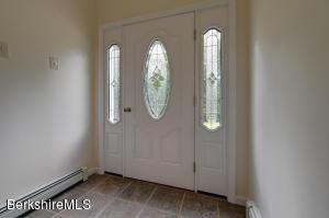 15 Lakeview Rd, Peru, MA 01235 photo 4