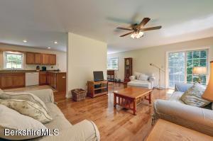 15 Lakeview Rd, Peru, MA 01235 photo 8