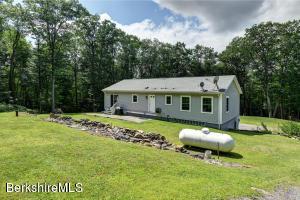 15 Lakeview Rd, Peru, MA 01235 photo 29